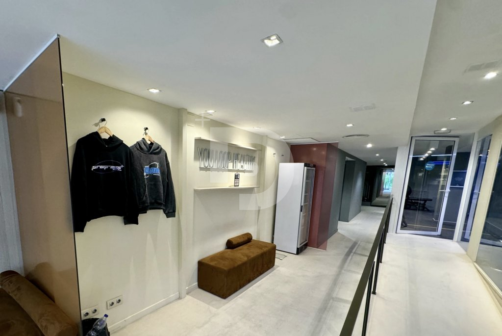 Propriété commerciale 250 m² à Barcelone, Espagne