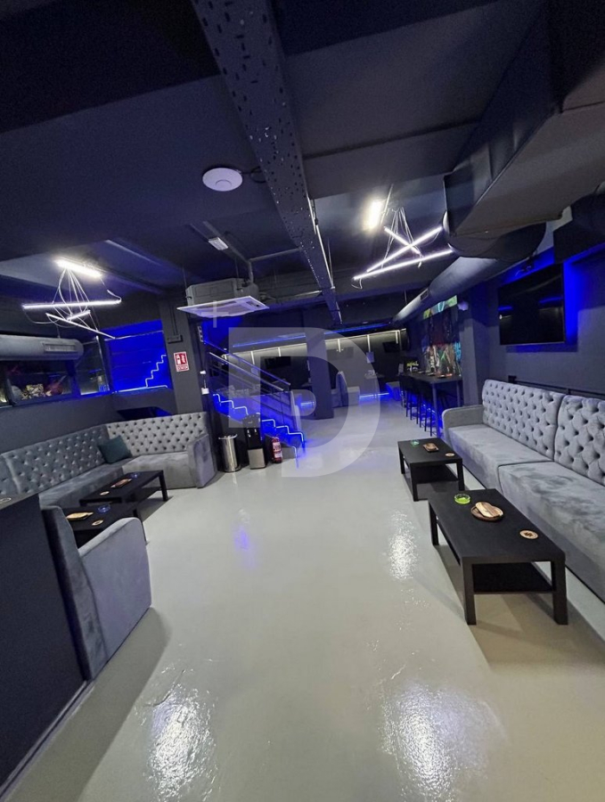 Коммерческое помещение 425 м² Барселона, Испания